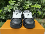 LV SNEAKERS (82)