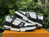 LV SNEAKERS (81)