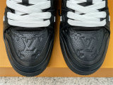 LV SNEAKERS (82)
