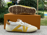 LV Sneakerina Sneaker Ball (4)