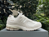 Authentic New Balance M2002RHX