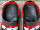 Cars x Croc Classic clog (2)