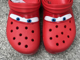 Cars x Croc Classic clog (1)