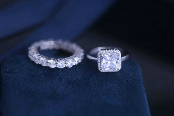 Tiffany Ring (72)