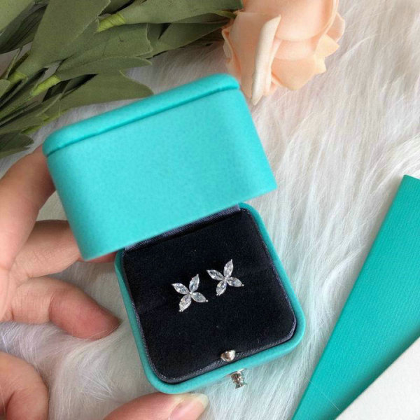 Tiffany Earrings (131)