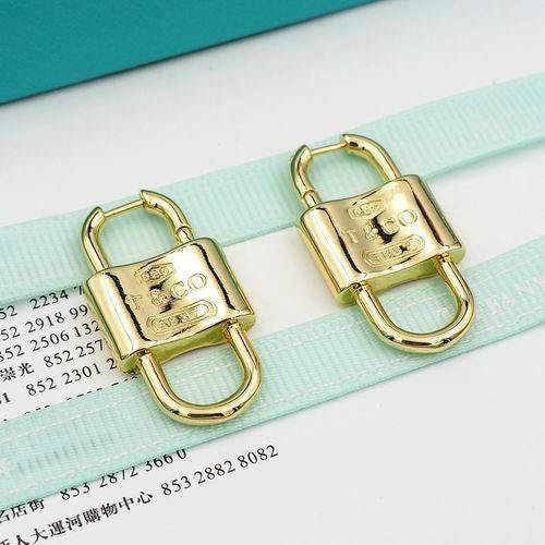 Tiffany Earrings (211)