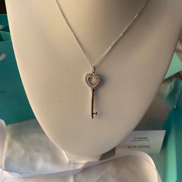 Tiffany Necklace (220)