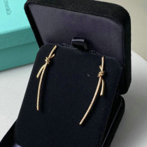 Tiffany Earrings (147) Tiffany Earrings (147)