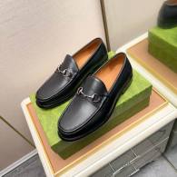 Gucci Men Shoes (183)