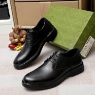 Gucci Men Shoes (180)
