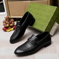 Gucci Men Shoes (178)