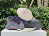 Authentic Nike LeBron XXII XMAS EP Blacklight