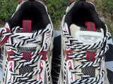 OFF-WHITE SNEAKERS (74)
