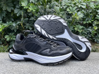 Gucci Men Shoes (194)