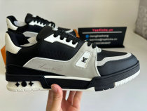 LV SNEAKERS (80) LV SNEAKERS (80)