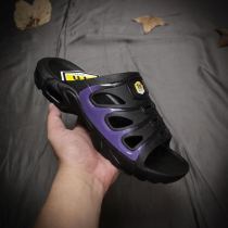 Nike Air Max TN Slipper (13) Nike Air Max TN Slipper (13)