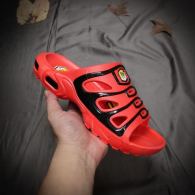 Nike Air Max TN Slipper (2)