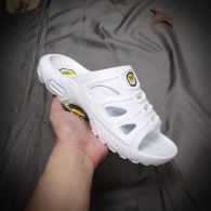 Nike Air Max TN Slipper (1)