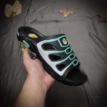 Nike Air Max TN Slipper (11) Nike Air Max TN Slipper (11)