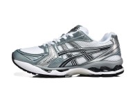Asics Gel-Kayano 14  (32)