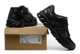Asics Gel-Kayano 14  (42)