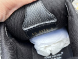 LV SNEAKERS (104)