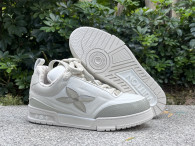 LV SNEAKERS (103)
