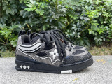 LV SNEAKERS (104)