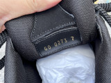 LV SNEAKERS (106)