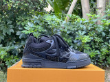 LV SNEAKERS (106)