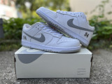 Authentic Supreme x Nike SB Dunk Low White/Silver