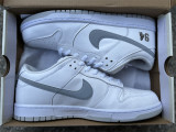 Authentic Supreme x Nike SB Dunk Low White/Silver