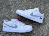 Authentic Supreme x Nike SB Dunk Low White/Silver