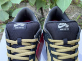 Authentic Supreme x Nike SB Dunk Low Camper Green