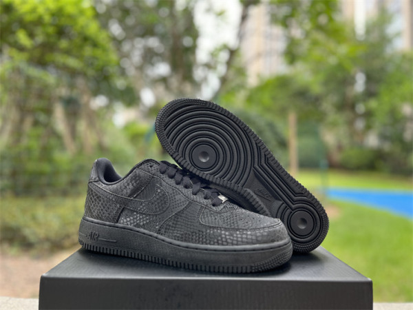Authentic Nike Air Force 1 Low Black