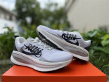 Authentic Nike Vomero 18 (5)