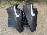Authentic Supreme x Nike Air Force 1 Low Black/White