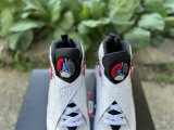 Authentic Air Jordan 8 “Bugs Bunny” 2025
