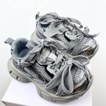 Balenciaga Kid Shoes (11) Balenciaga Kid Shoes (11)