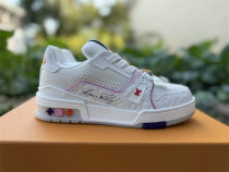 LV SNEAKERS (118) LV SNEAKERS (118)