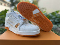 LV SNEAKERS (119) LV SNEAKERS (119)