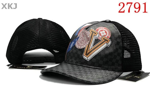 LV Snapback Hat (27)