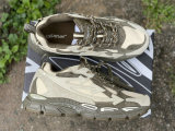 OFF-WHITE SNEAKERS (80)