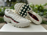 Authentic UNDEFEATED x Nike Air Max 95 OG Big Bubble
