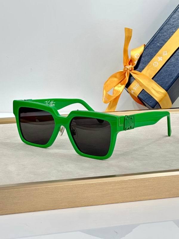 LV Sunglasses AAA (14)
