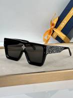 LV Sunglasses AAA (19)