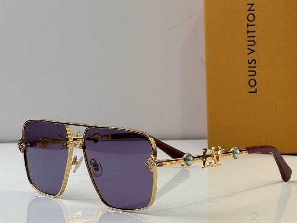 LV Sunglasses AAA (18)