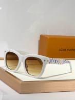 LV Sunglasses AAA (31)