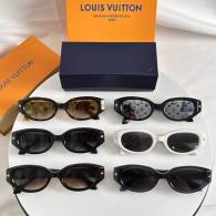 LV Sunglasses AAA (21)