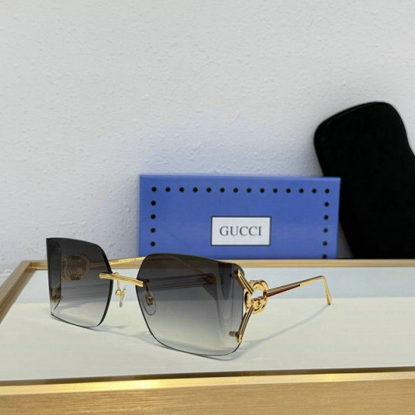Gucci Sunglasses AAA (111)